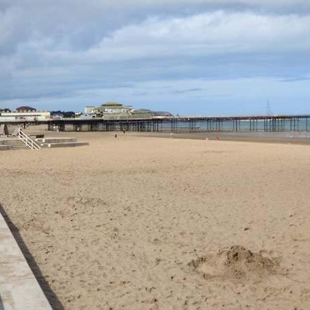 Bwthyn Y Wennol Llanddulas Exterior foto